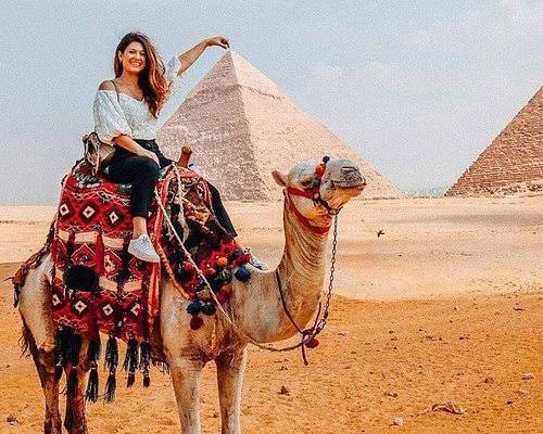 tour-listing-details-slide